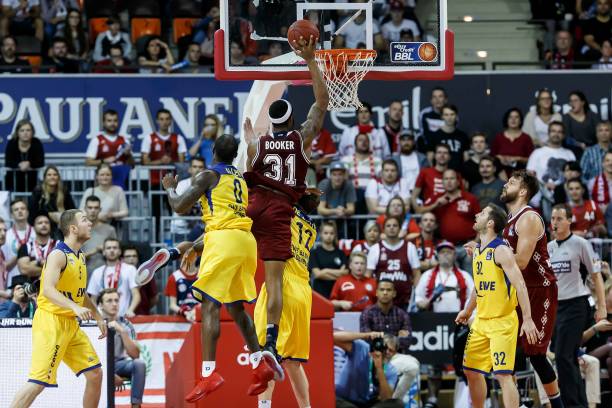 在篮球世界 在篮球世界