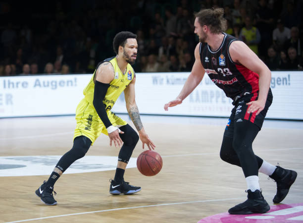 不仅是保级 不仅是保级