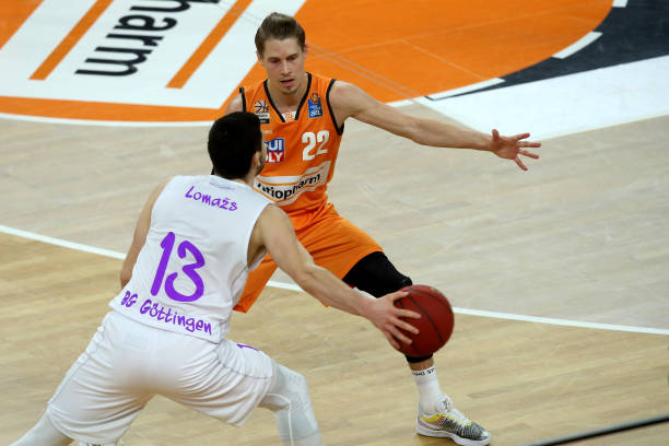 人品牌和外 人品牌和外