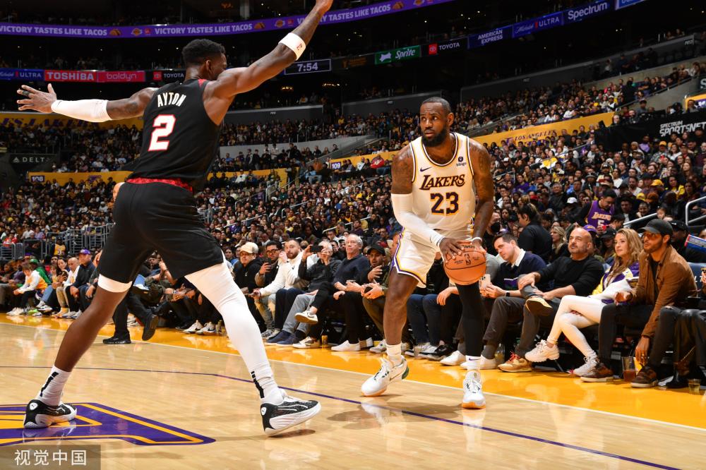 火箭外线双 火箭外线双